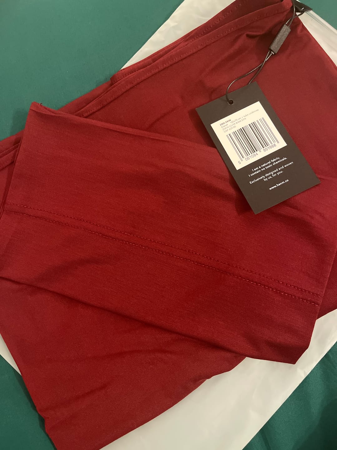 Customer photo review of 2ND:SKIN hijab set 'Claret'