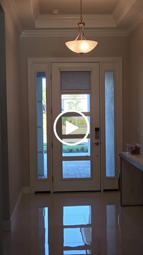 Customer video review of SmartWings Motorized Light Filtering Roller Shades 70% Blackout Safari