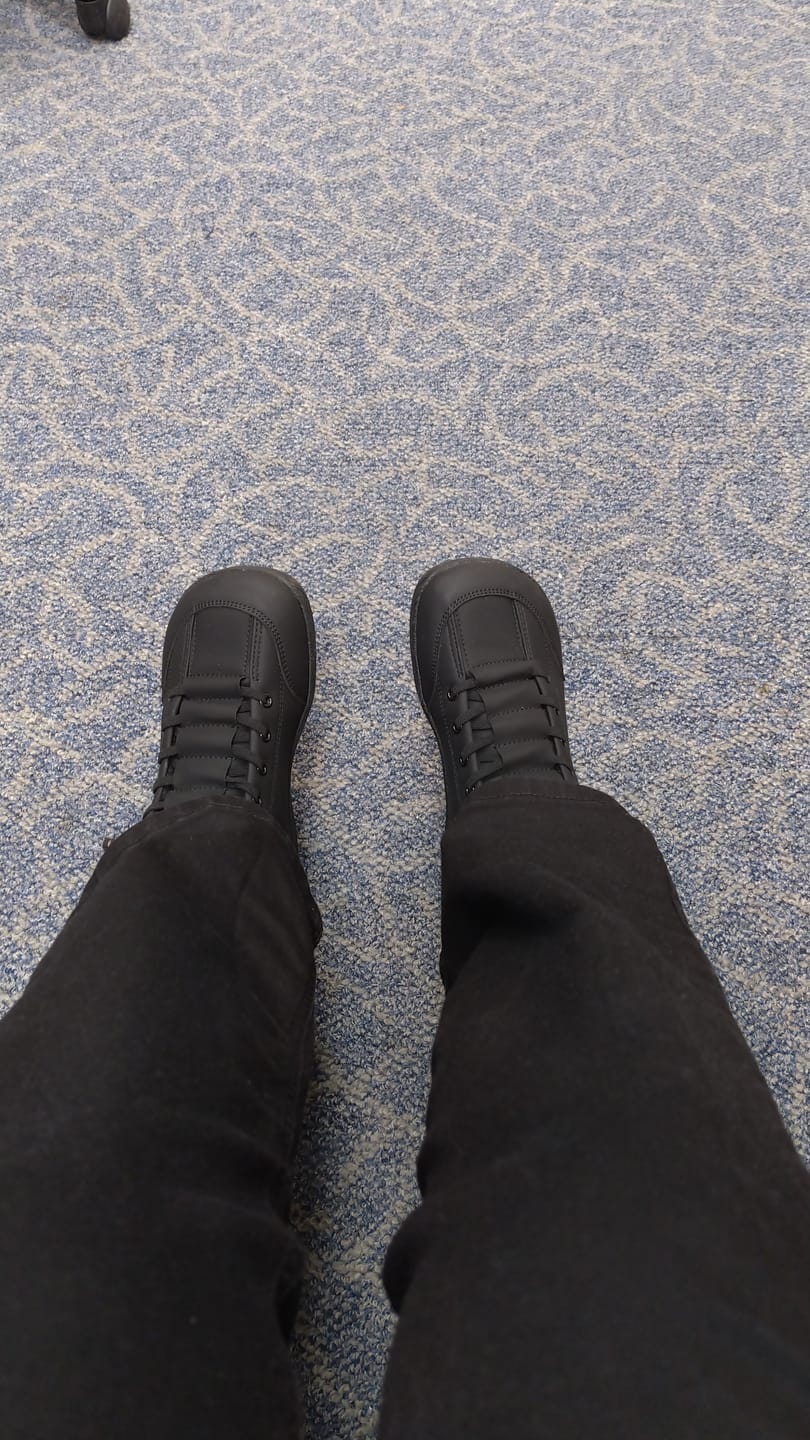 Customer photo review of Ash - Winter Barefoot Shoes