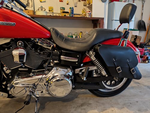 Customer photo review of H-D® Dyna Left Side Solo Bag - DL051