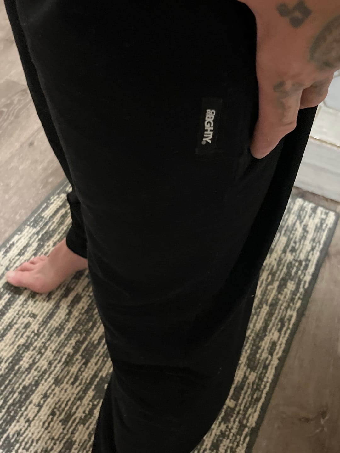 Customer photo review of 80Eighty® Noir Perform Pant