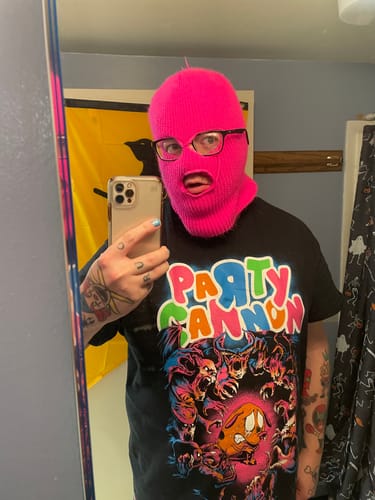 Customer photo review of Party Cannon - Courage