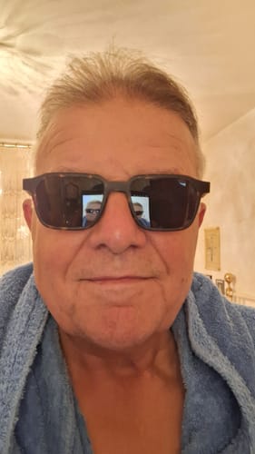 Customer photo review of Zenottic Sun Glasses Davey