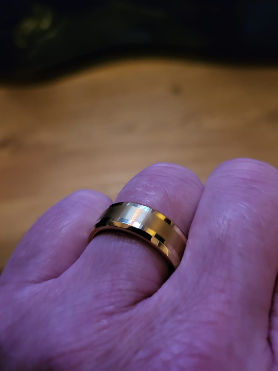 Customer photo review of Gold Brushed 8mm Wonder Ring