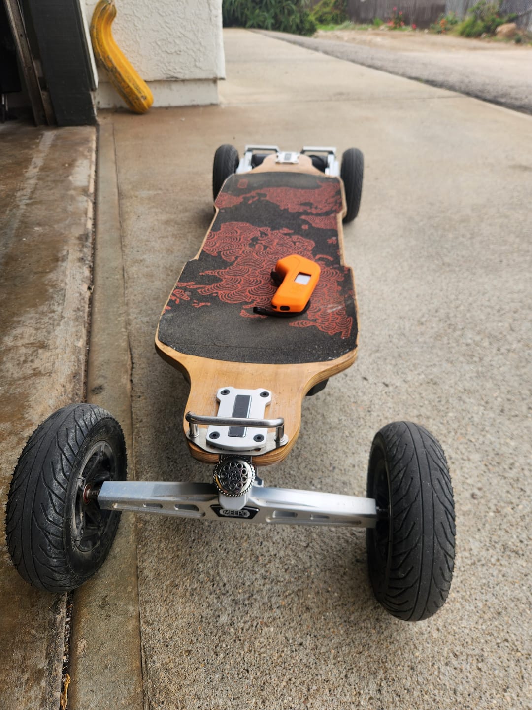 Customer photo review of MEEPO CNC 10.5'' TRUCK FOR ALL TERRAIN BOARD