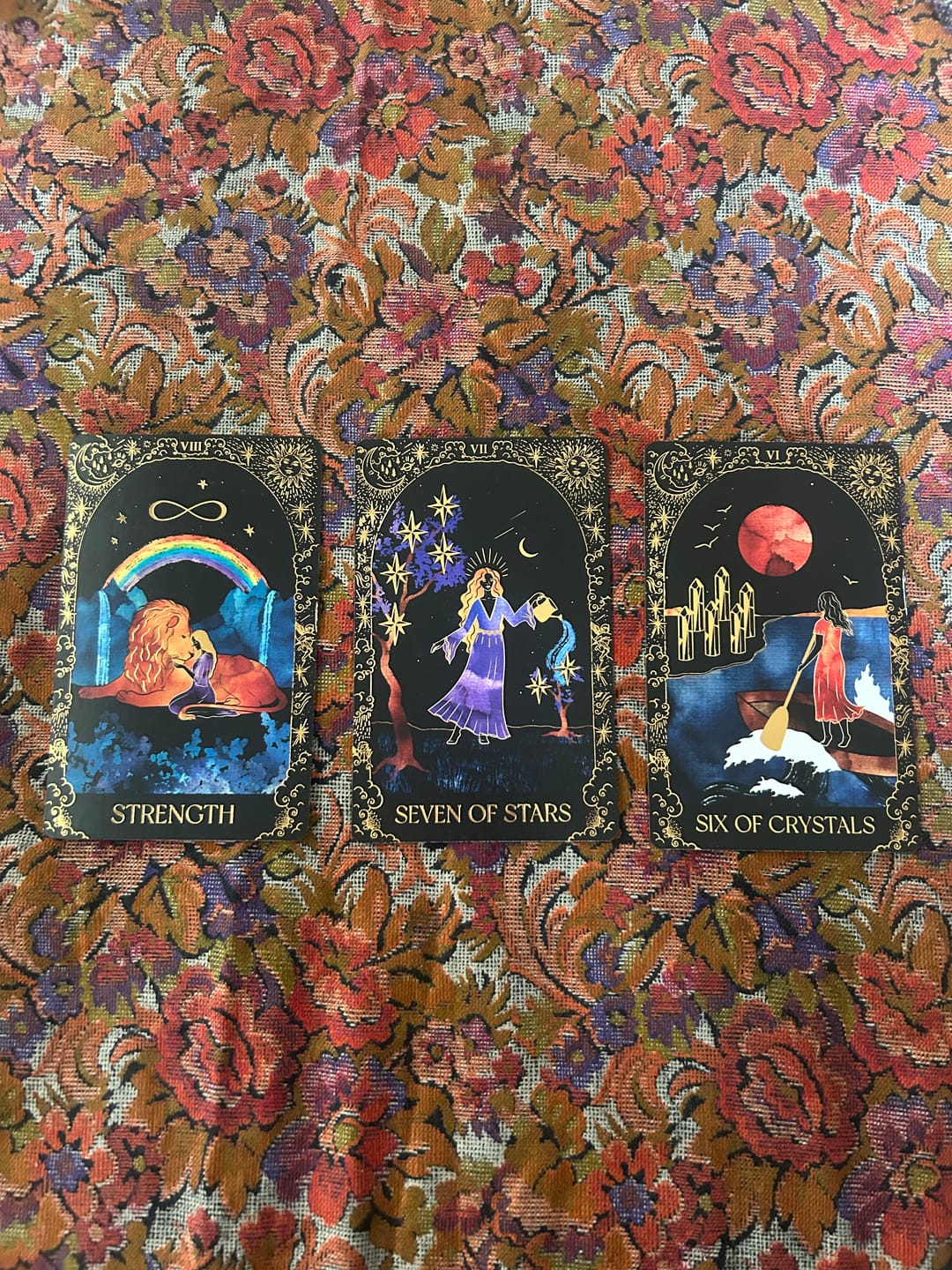Customer photo review of Dreamy Moons Tarot