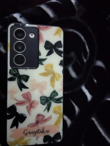 Customer photo review of Bow Customize Glass Case Cover For Realme/Narzo