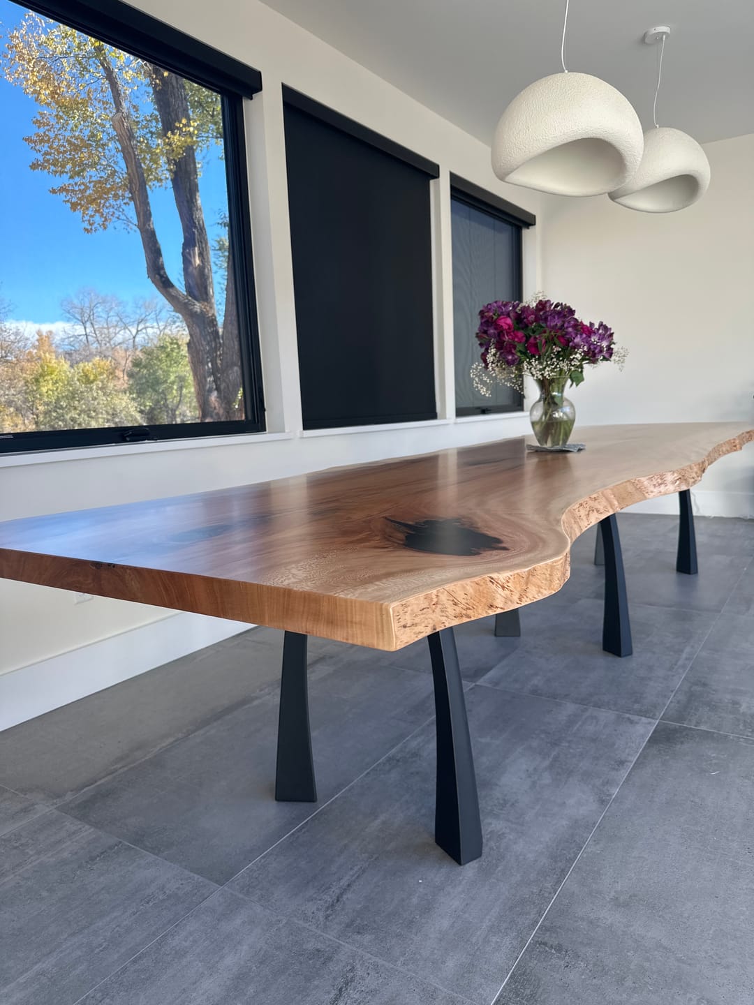 Customer photo review of Furniture Legs 419 Nura 28" H Metal Modern Dining Table Legs