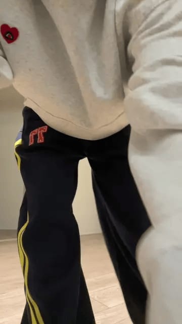 Customer photo review of Aelfric Eden Stripe Baggy Barrel Sweatpants