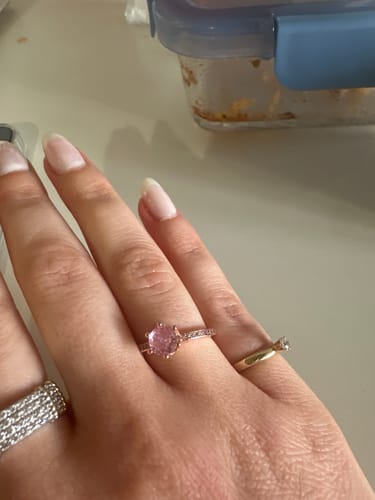 Customer photo review of ANILLO COMPROMISO CORONA ROSA BRILLANTE PANDORA