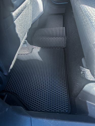 Customer photo review of Auto Fußmatten nach Maß - Komplettset