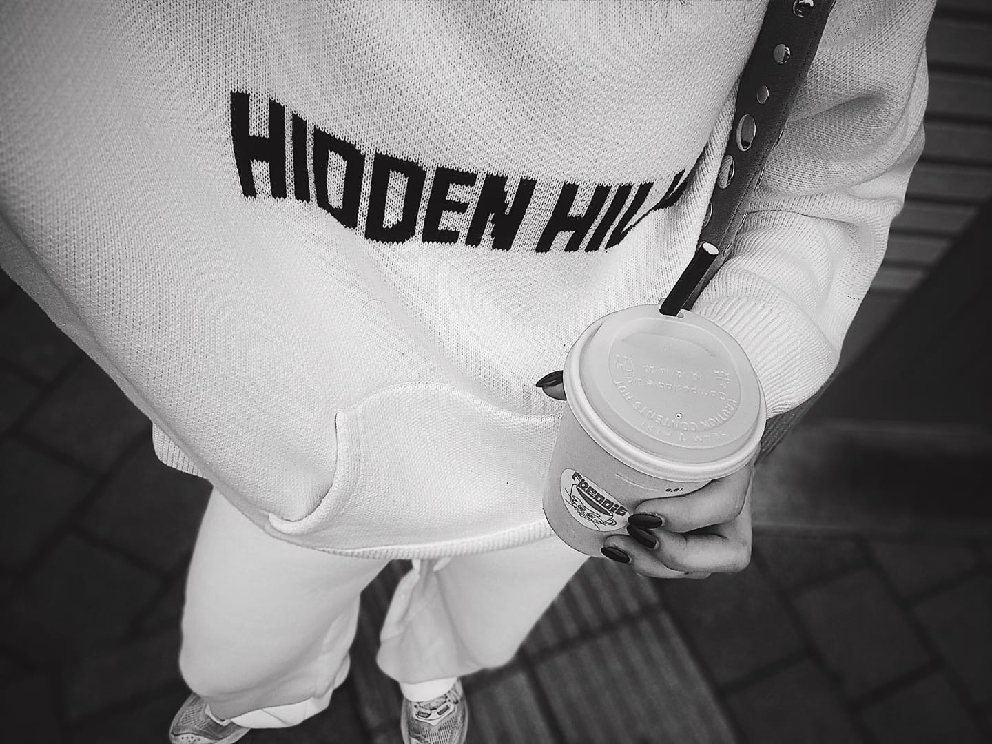 Customer photo review of KNIT HOODIE OFF WHITE