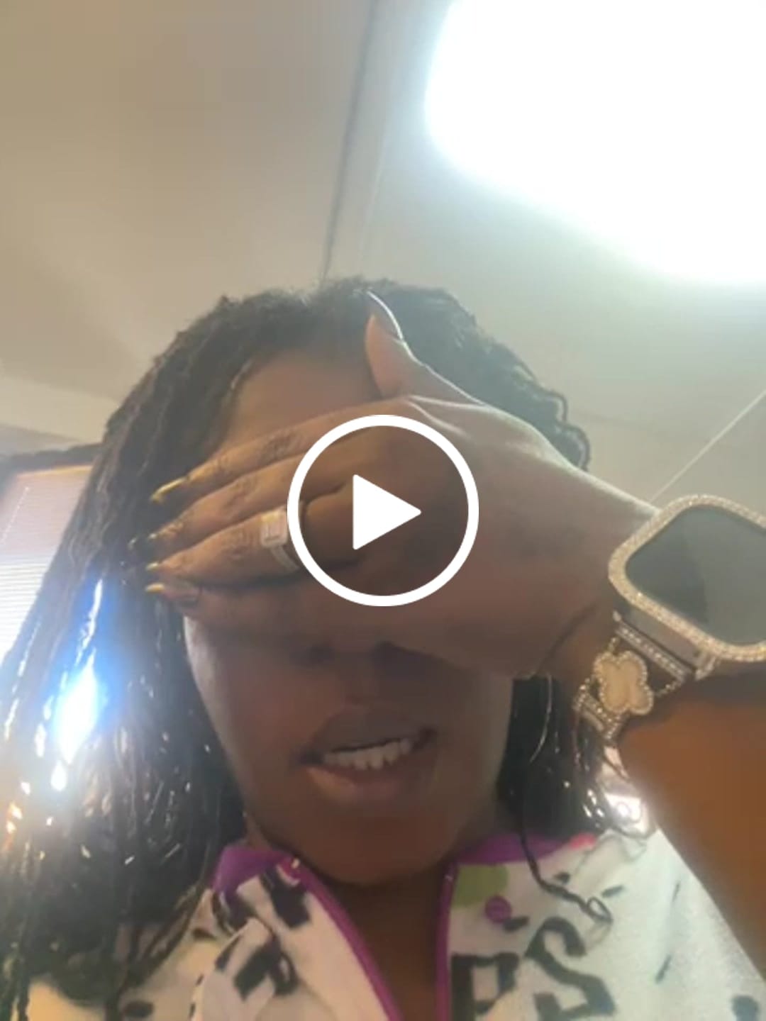 Customer video review of Fair and White Exclusive Whitenizer Lightening Cream - 50ml / 1.7 fl oz