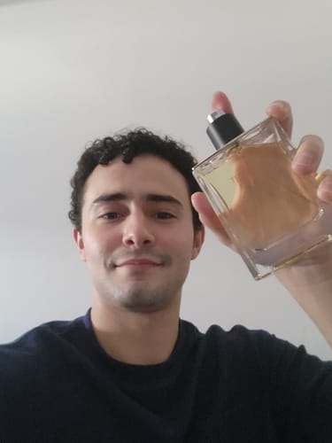 Reseña con foto de un cliente sobre HERMES TERRE D´HERMES 100 ml EDT