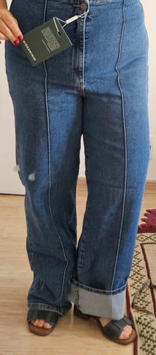 Maria Libia M. review of Calça Jeans Reta Mandacaru Azul Médio image 1 out of 1