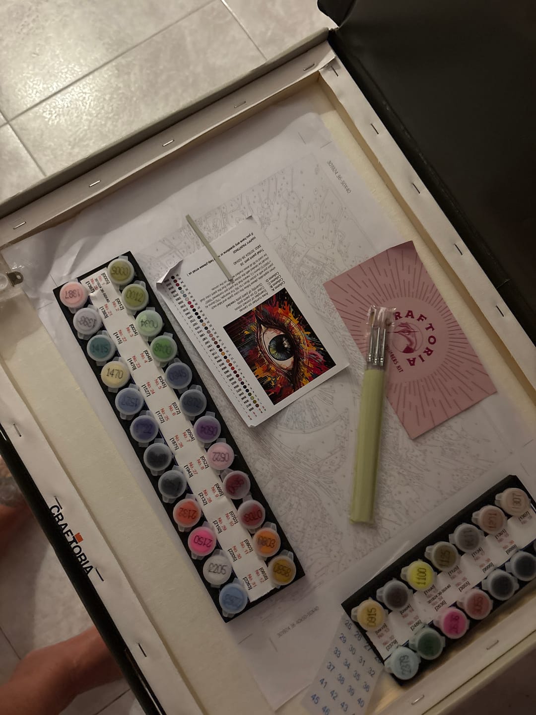 Customer photo review of Eye Window