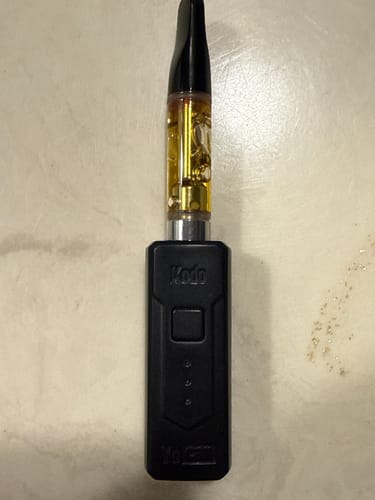 Customer photo review of 1 Gram Delta-8 THC Full Spectrum Vape Cartridge | Ice Cream Cake - Hybrid
