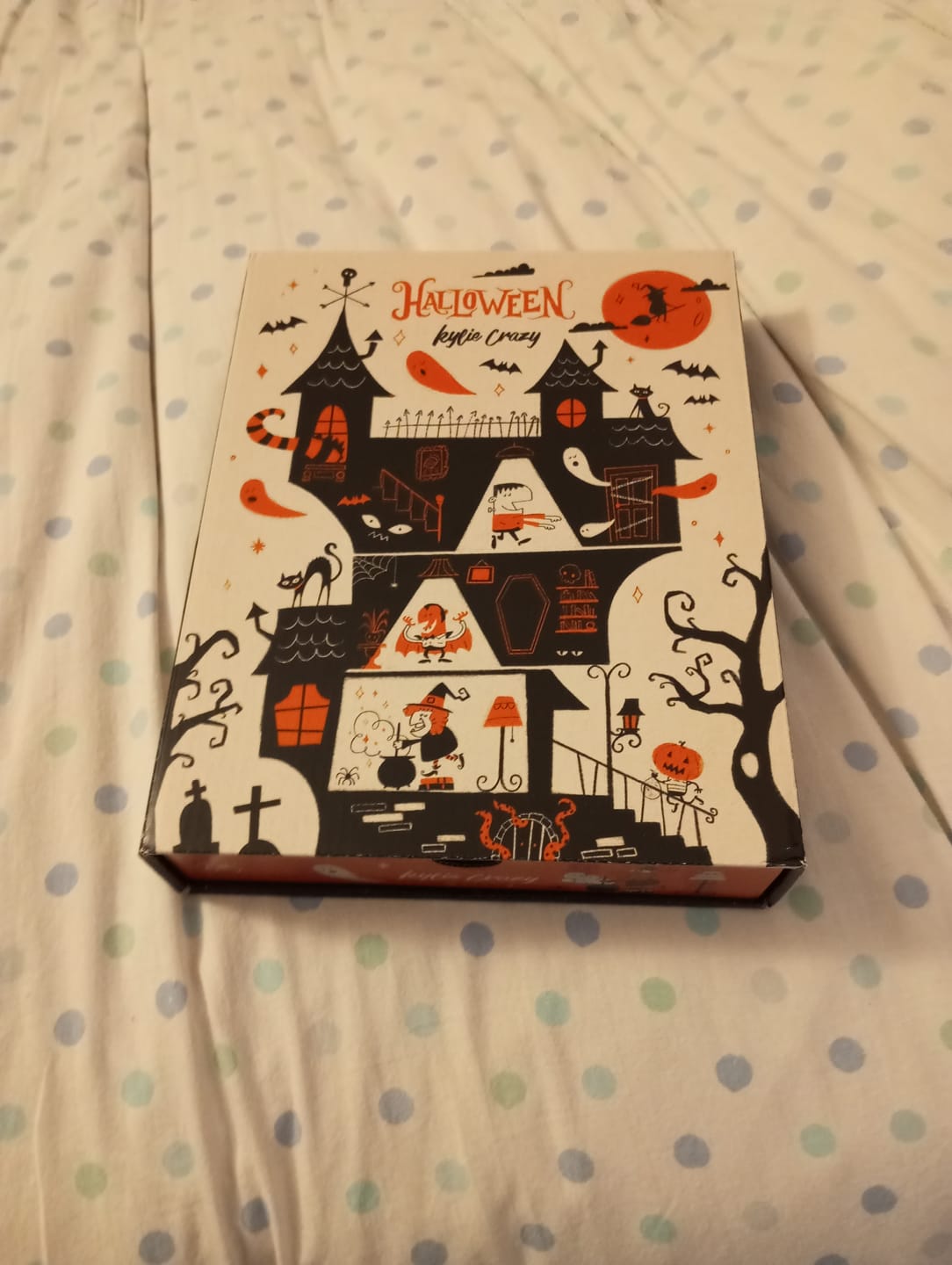 Customer photo review of Pack HALLOWEEN 4 pares calcetines terroríficos + caja y print incluido