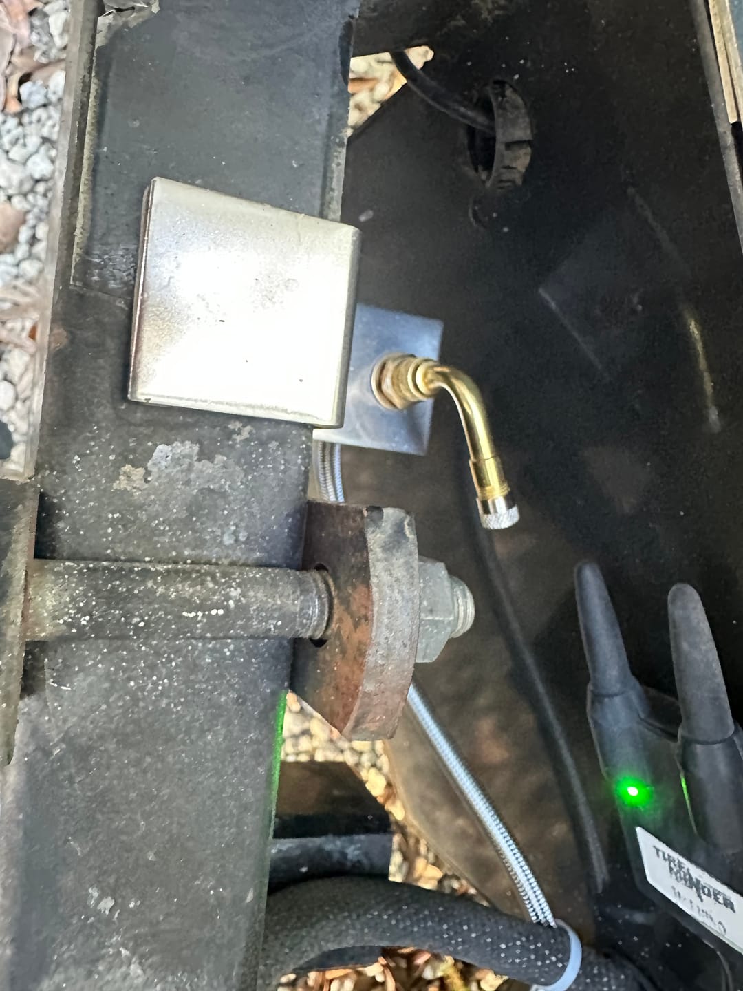 Customer photo review of AIR GEAR EasyAIR Spare Tire Inflation System