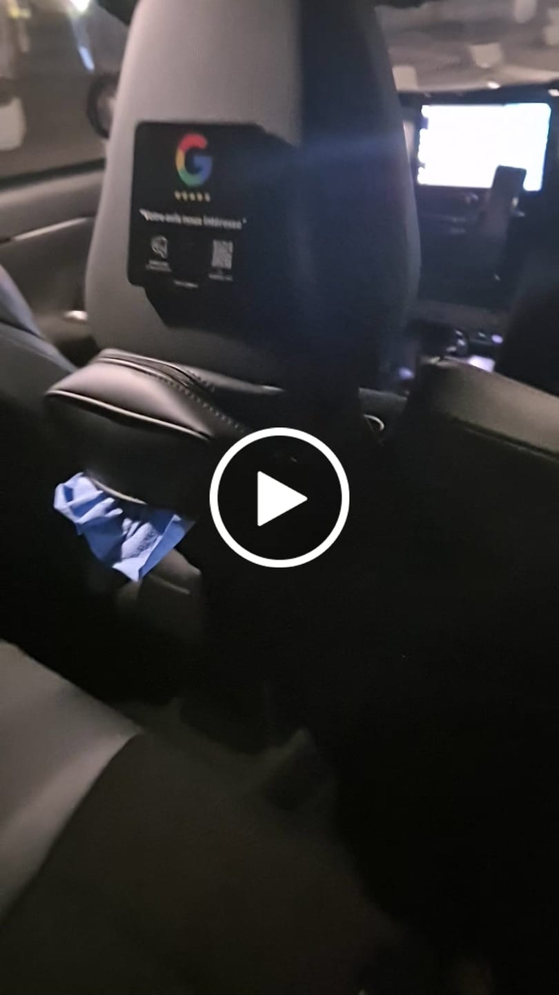Customer video review of Plaque avis Google NFC connectée avec QR code