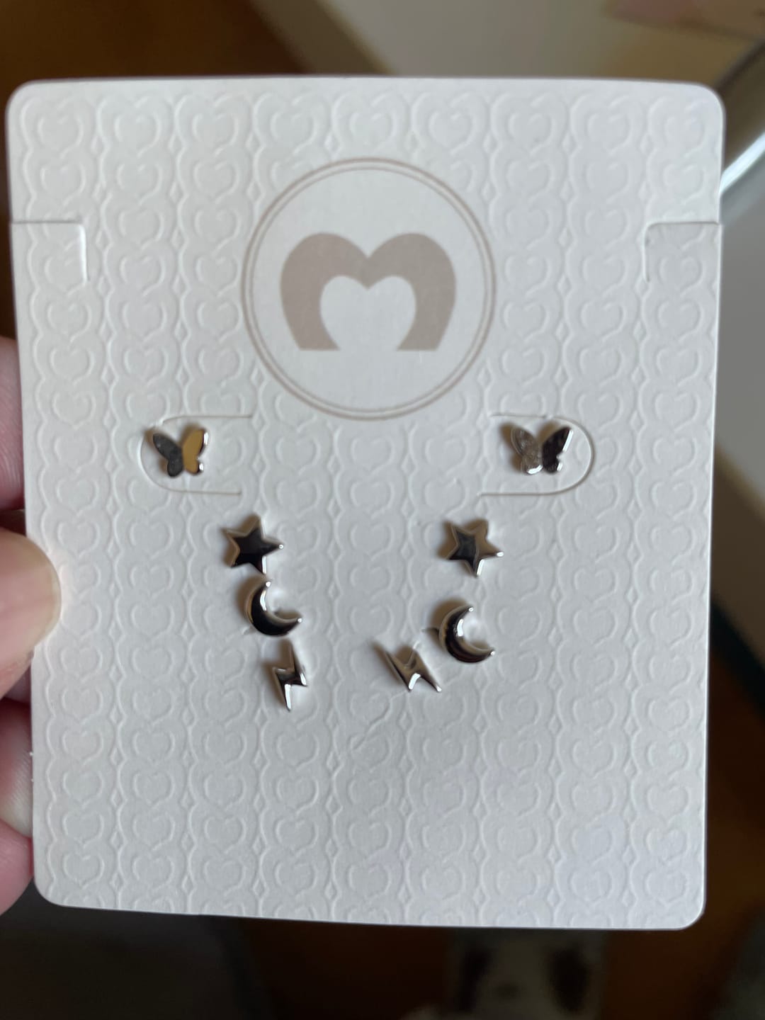 Customer photo review of Mini Pendientes Místicos