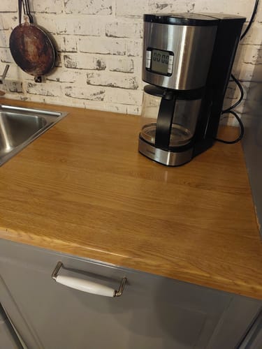 Kundeanmeldelse med bilde av Artisan Oak kontaktplast