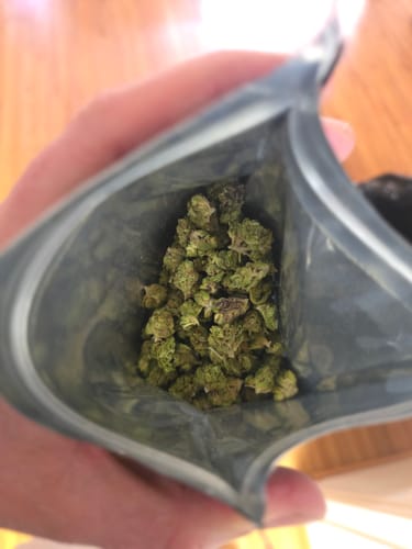 Customer photo review of Orange Cream | 1G Live Resin Cartridge
