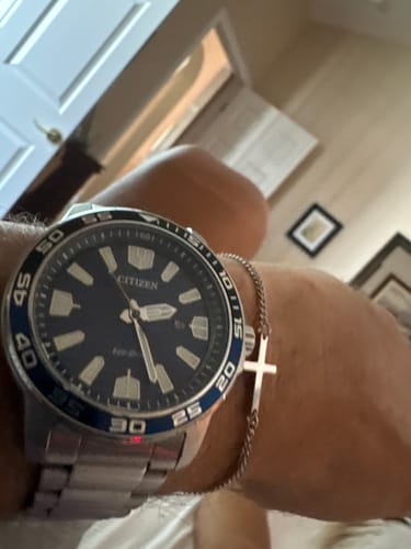 Customer photo review of CROSS BRACELET | Silver