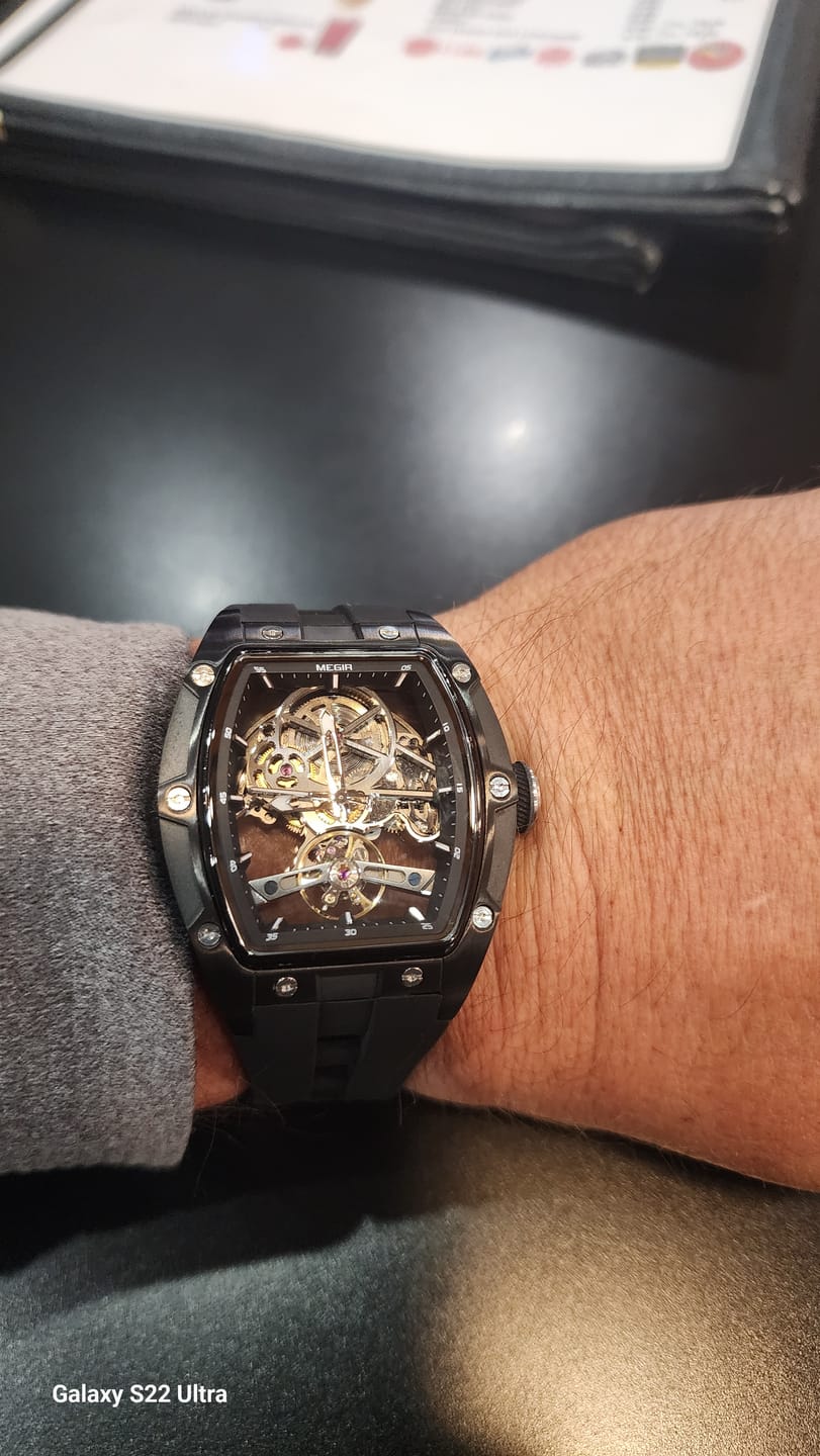 Customer photo review of Latest Luxury Design -Skeleton Face With Rubber Strap Mechanical Movement Waterproof Watch
