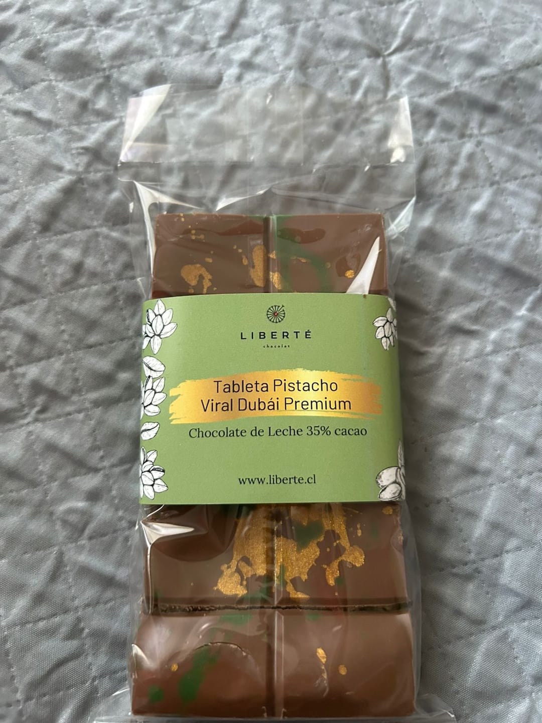 Customer photo review of Tableta Viral de Dubái Leche - Pistacho Habibi
