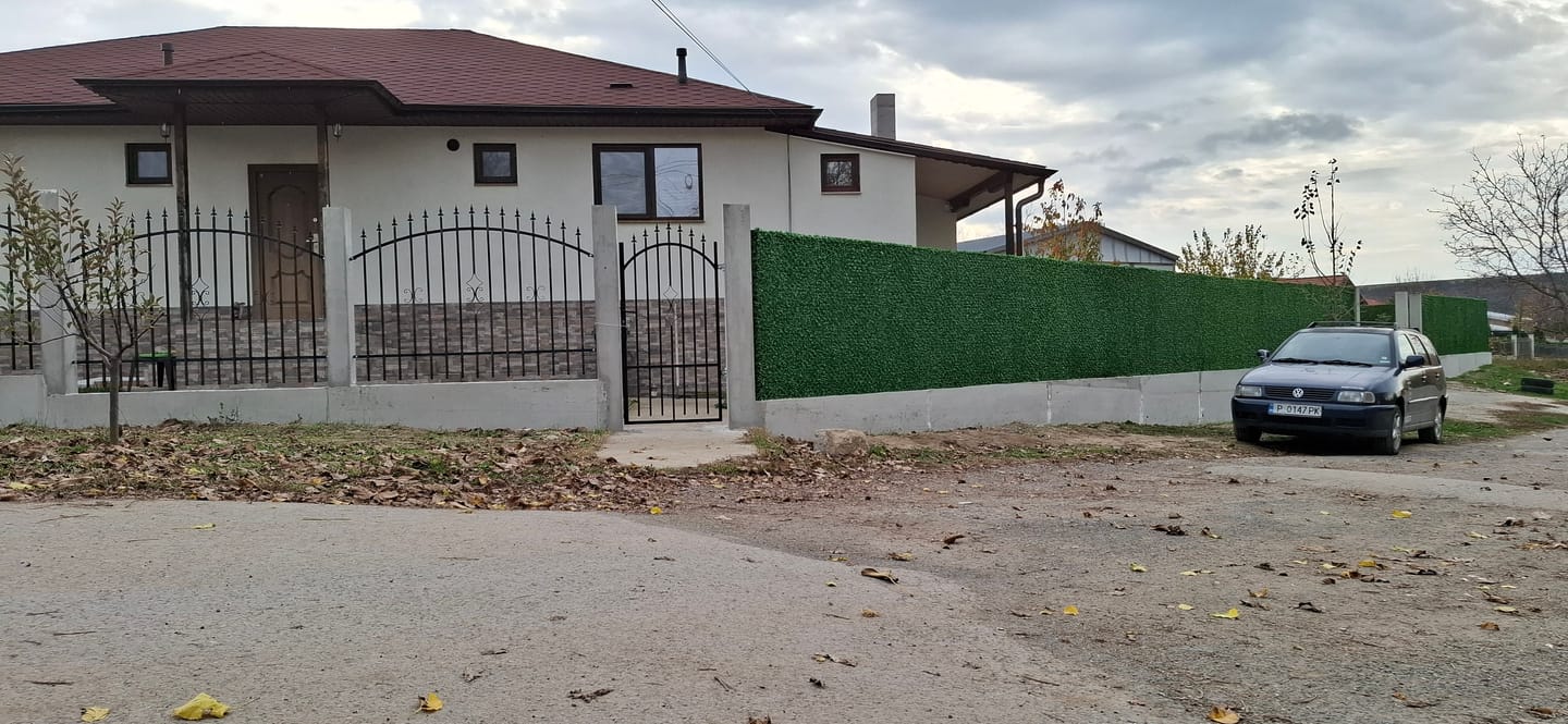 Customer photo review of Декоративна мрежа "Жив плет"