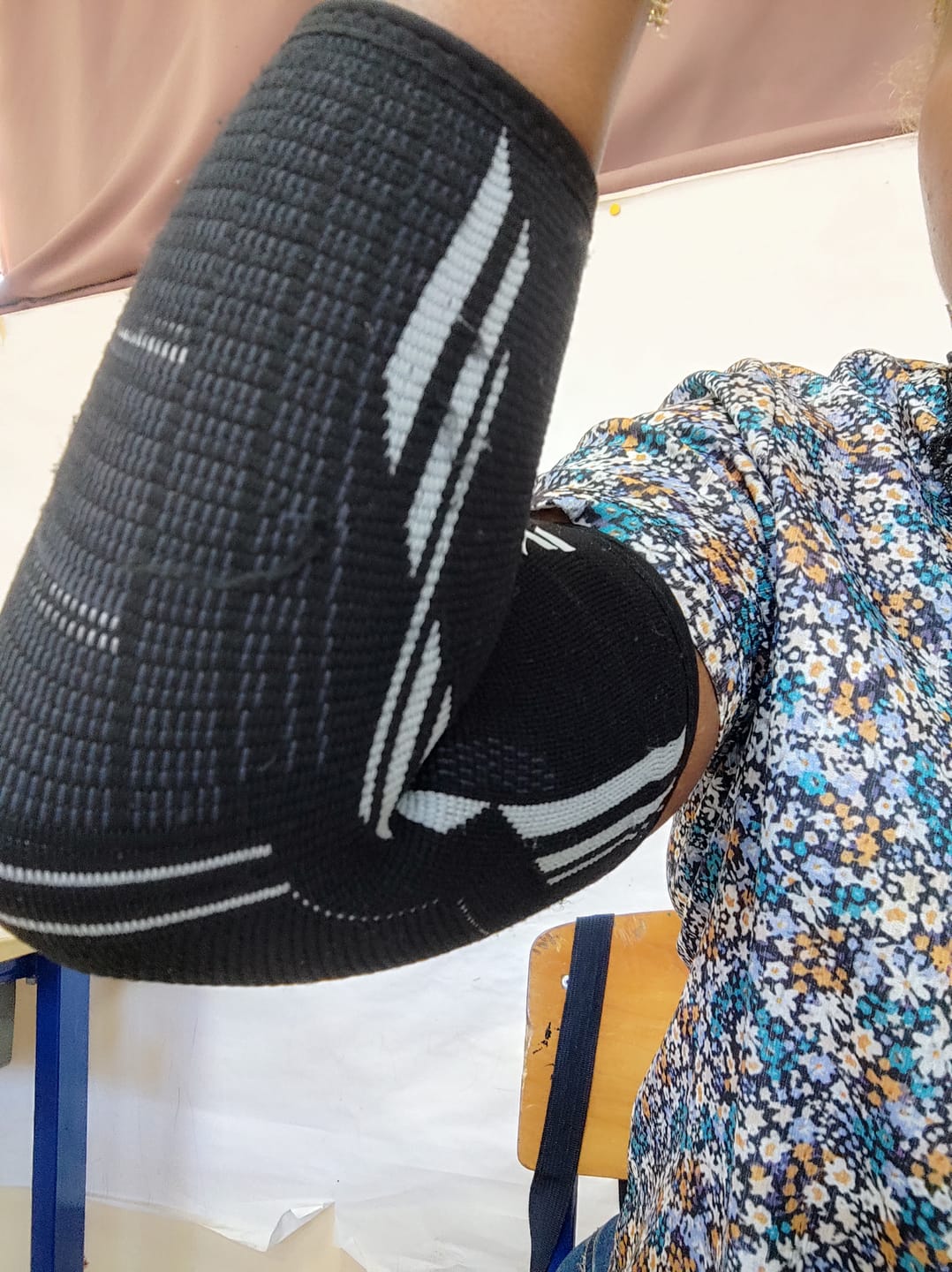 Customer photo review of Maintiens de Compression pour Coudes