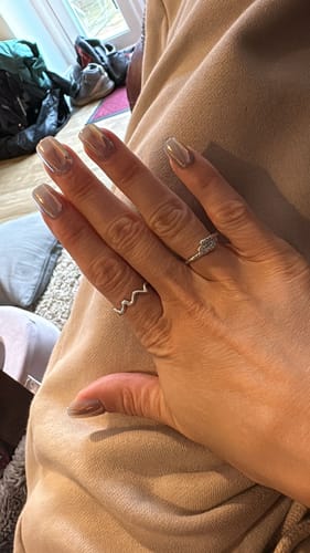 Customer photo review of Disco Ball - Press On Nails