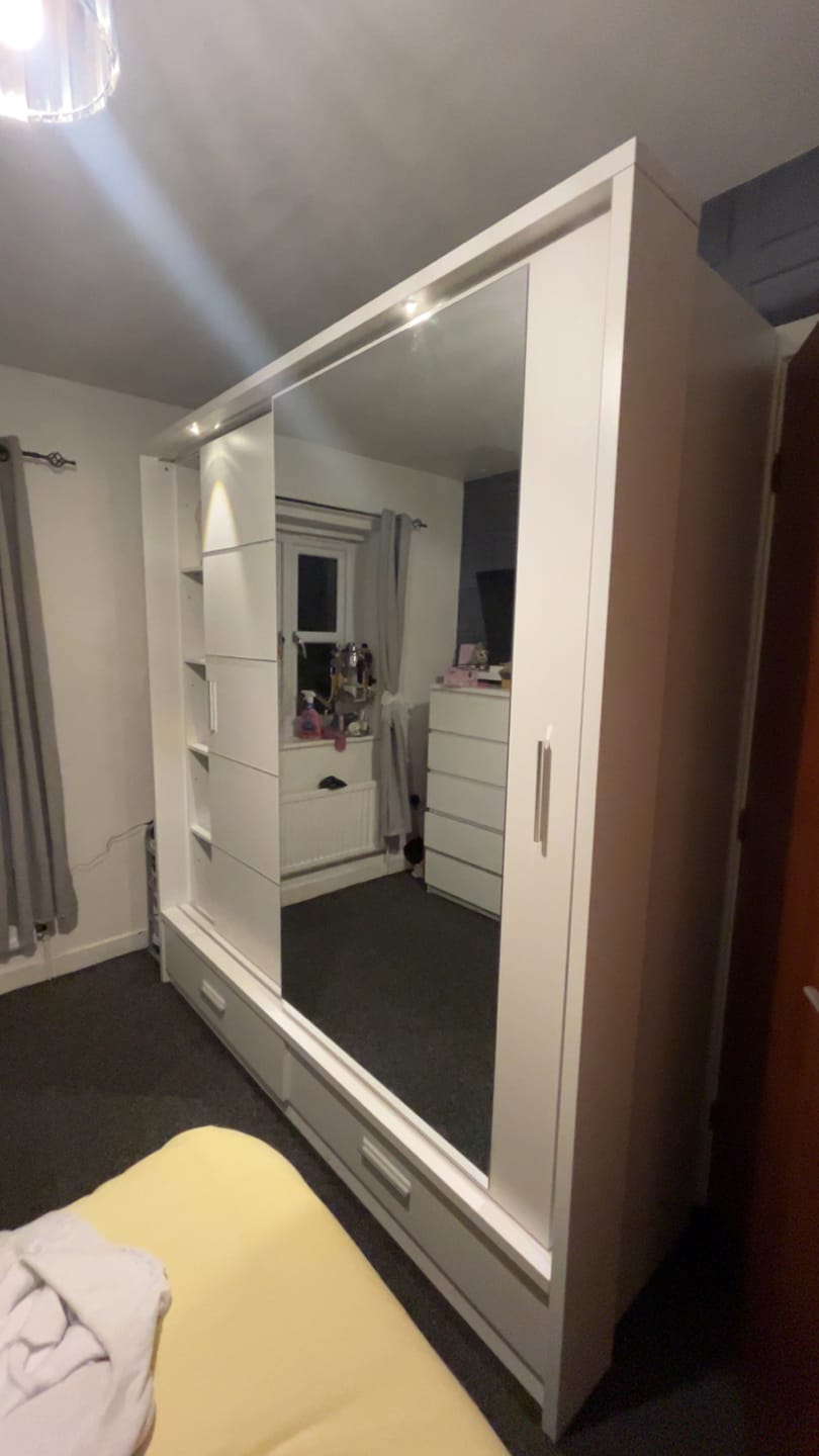 Customer photo review of Arti 5 - 2 Sliding Door Wardrobe 200cm
