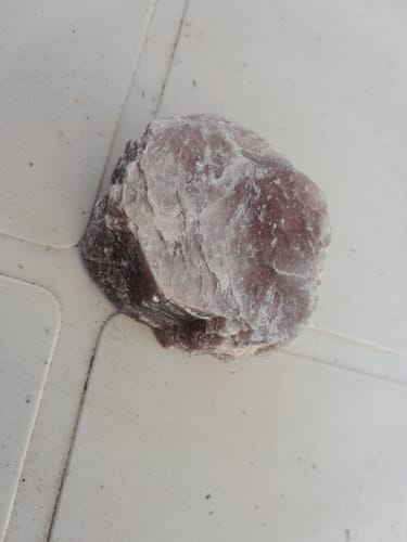 Customer photo review of Lépidolite brute