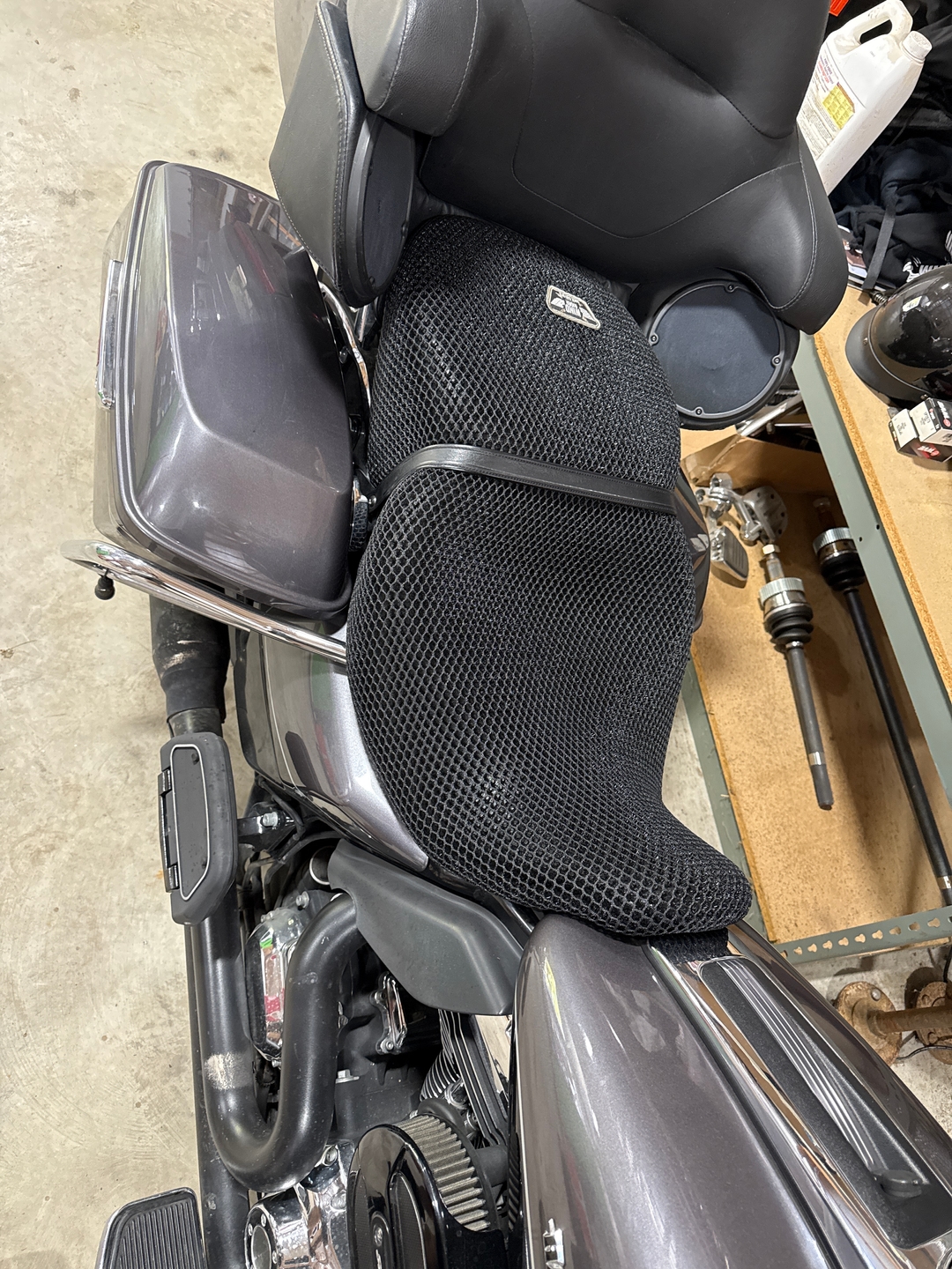 Wind Rider mesh seat cover on a Harley Davidson Ultra Limited