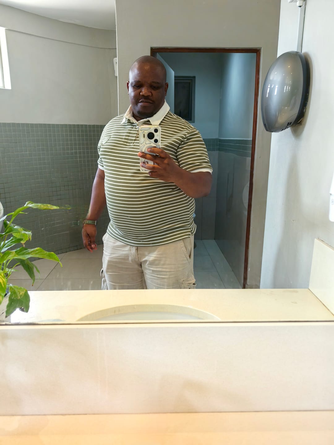 Customer photo review of Elite Rugby Polo Olive & Cream Stripe