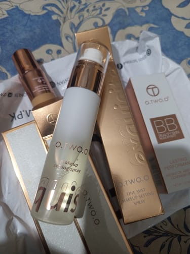 Customer photo review of O.TWO.O EXQUISIT SETTING SPRAY
