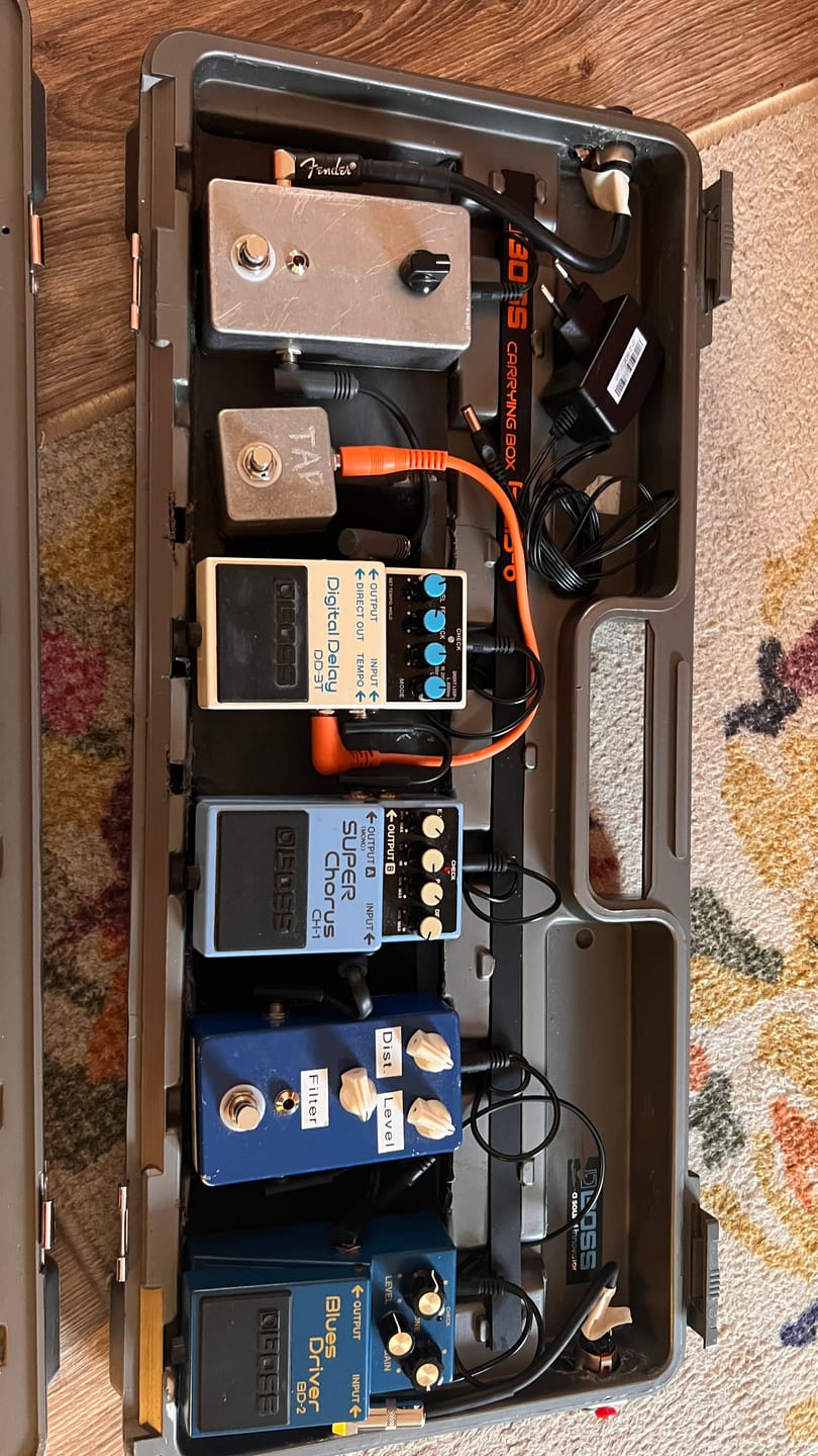 Customer photo review of Boss BD-2 Blues Driver Overdrive (s/n C5N7433, Black Label, Made in Malaysia, incl. Box)