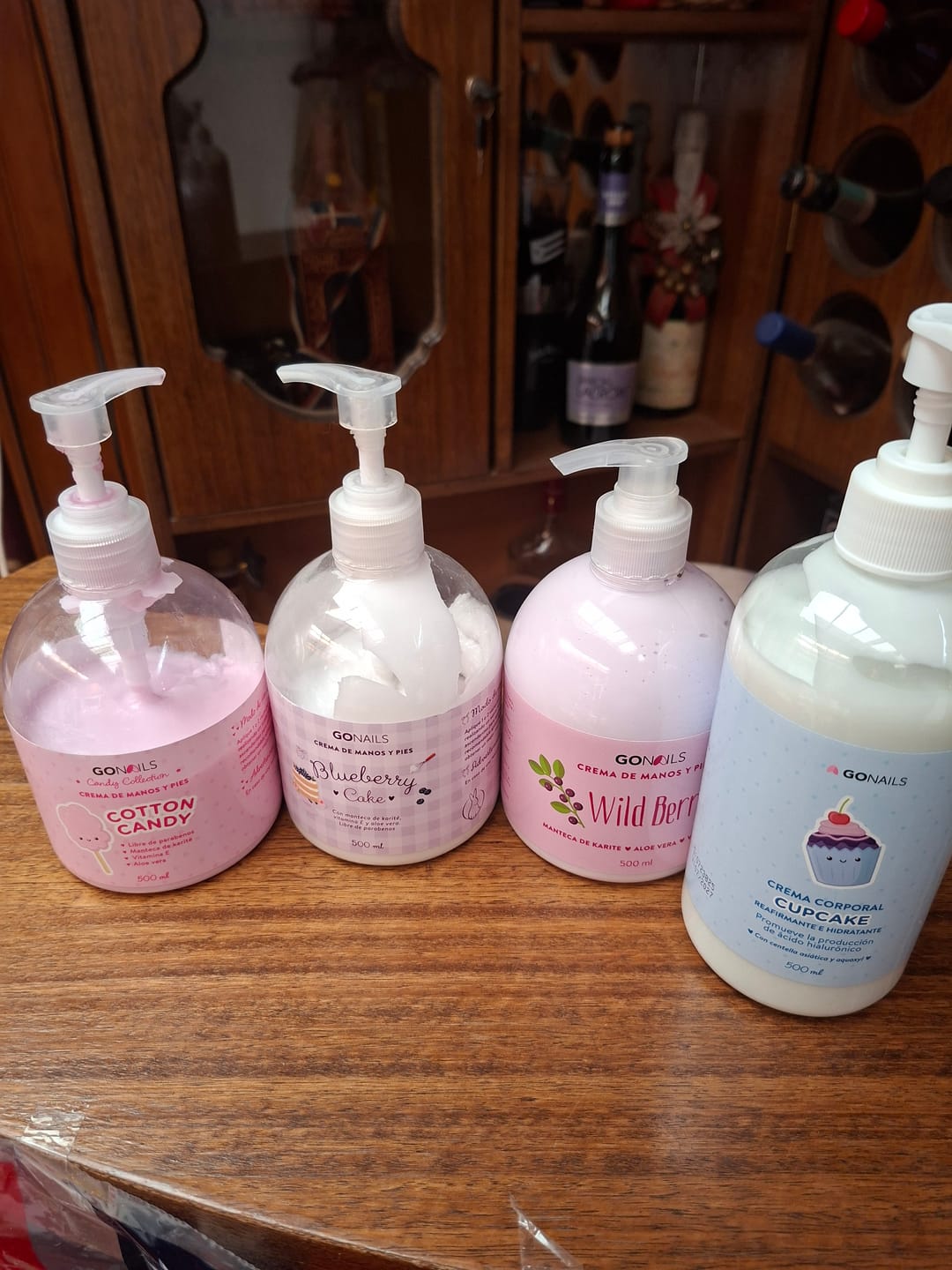Customer photo review of Crema de Cuerpo Reafirmante e Hidratante Cupcake 500 ml