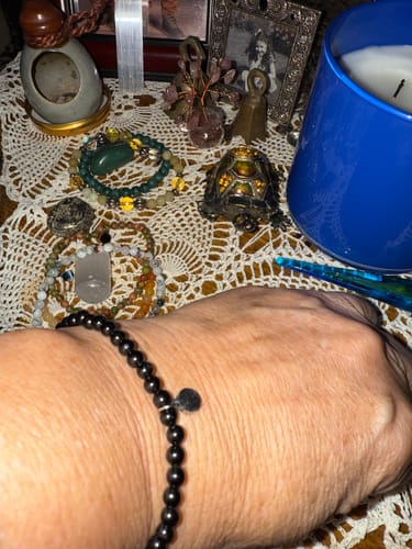 Customer photo review of Black Tourmaline Bracelet Mini