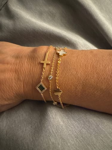 Customer photo review of The Cross Bracelet