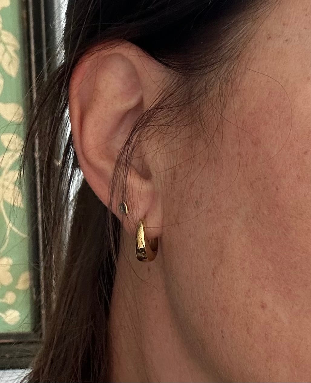 Customer photo review of The Evie Essential Hoops