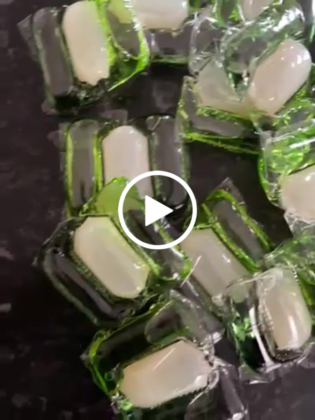 Customer video review of Laundry Detergent Capsules