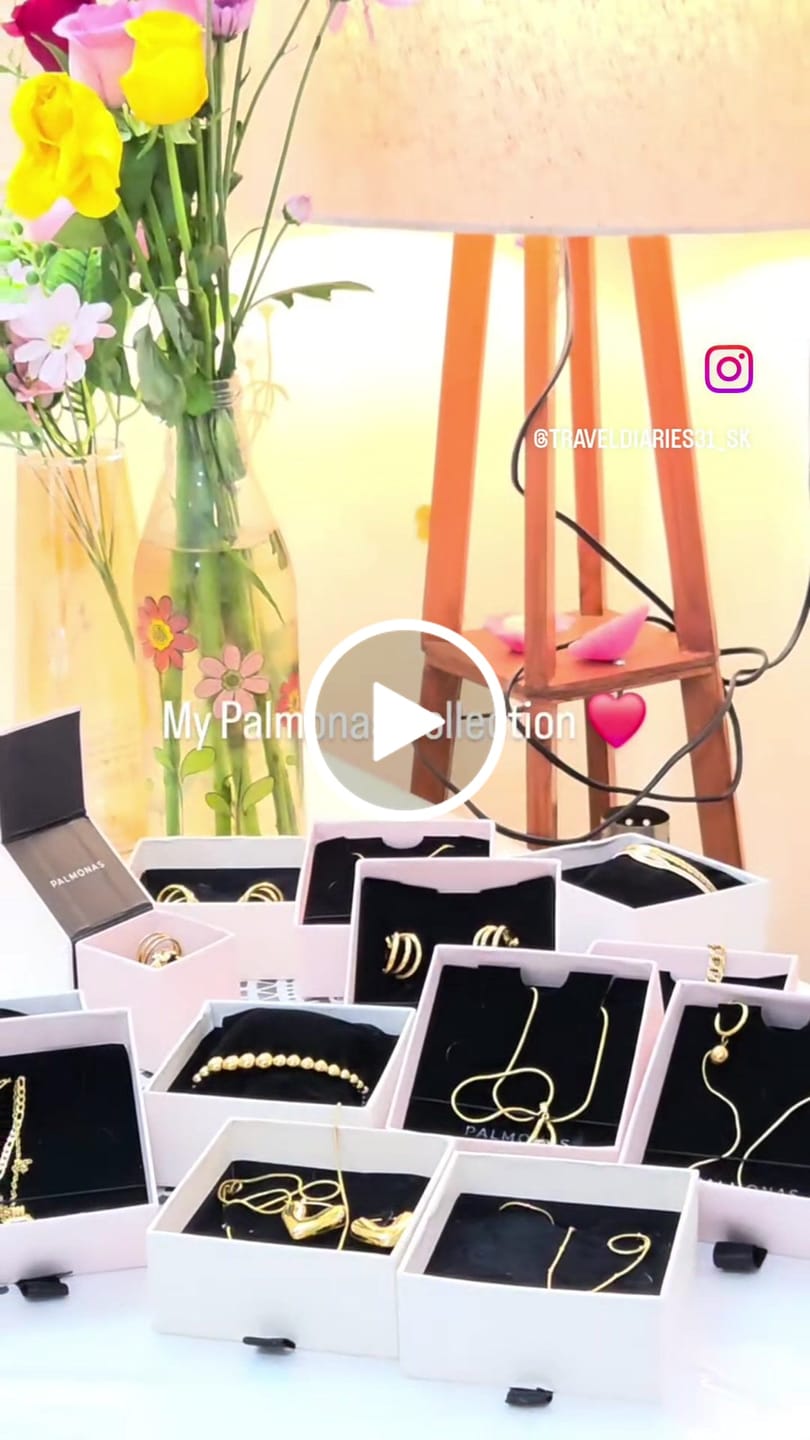 Customer video review of Gold Teardrop Necklace