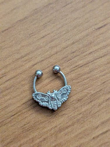 Customer photo review of FAUX MOTH SEPTUM