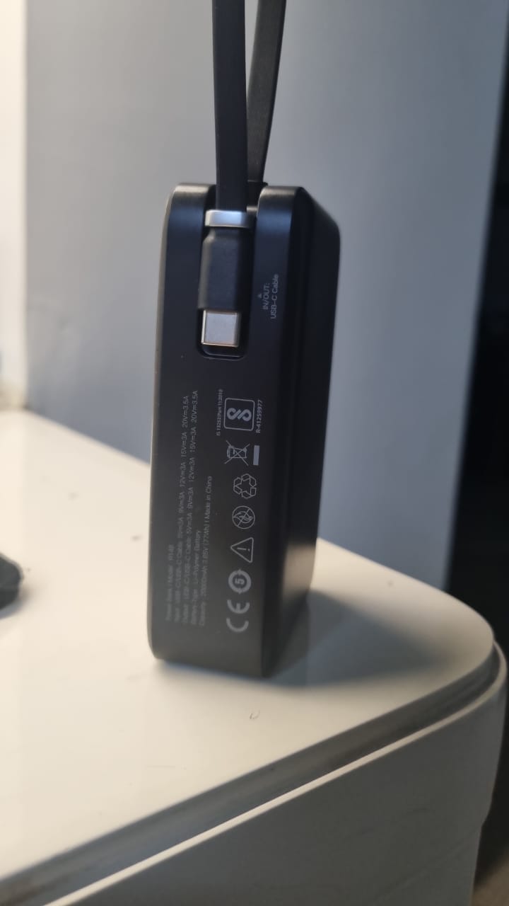 Customer photo review of 65W 20000mAh Laptop Powerbank, with Built-in 65W Type-C Cable (LP65)