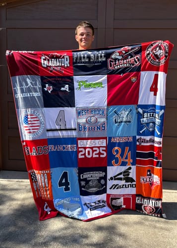 Customer photo review of Project Repat T-Shirt Quilt