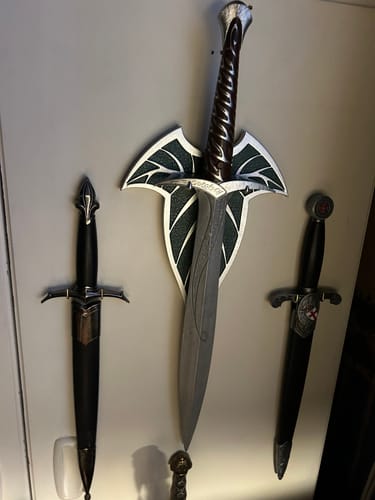 Customer photo review of The Lord Of The Rings Sting - Lamp