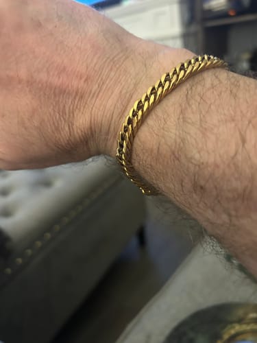 Customer photo review of 8mm Double Curb Chain Bracelet